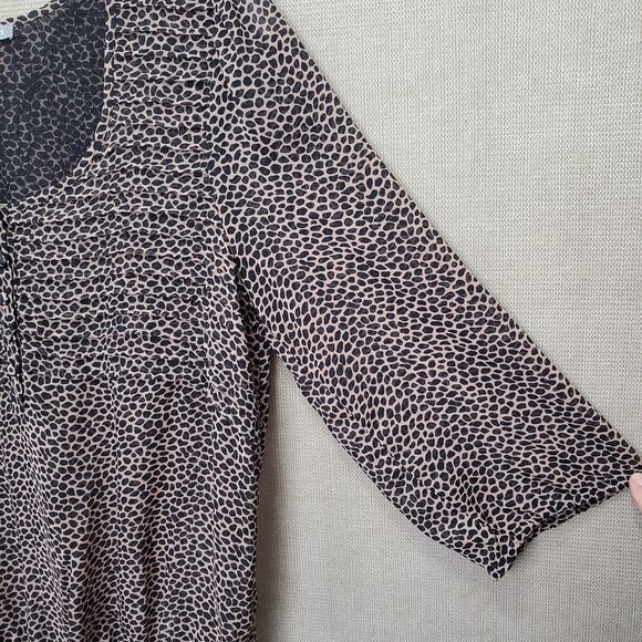 Daniel Rainn Brown Leopard Print Sheer Smocked Waist Blouse Size PL - Picture 2 of 7